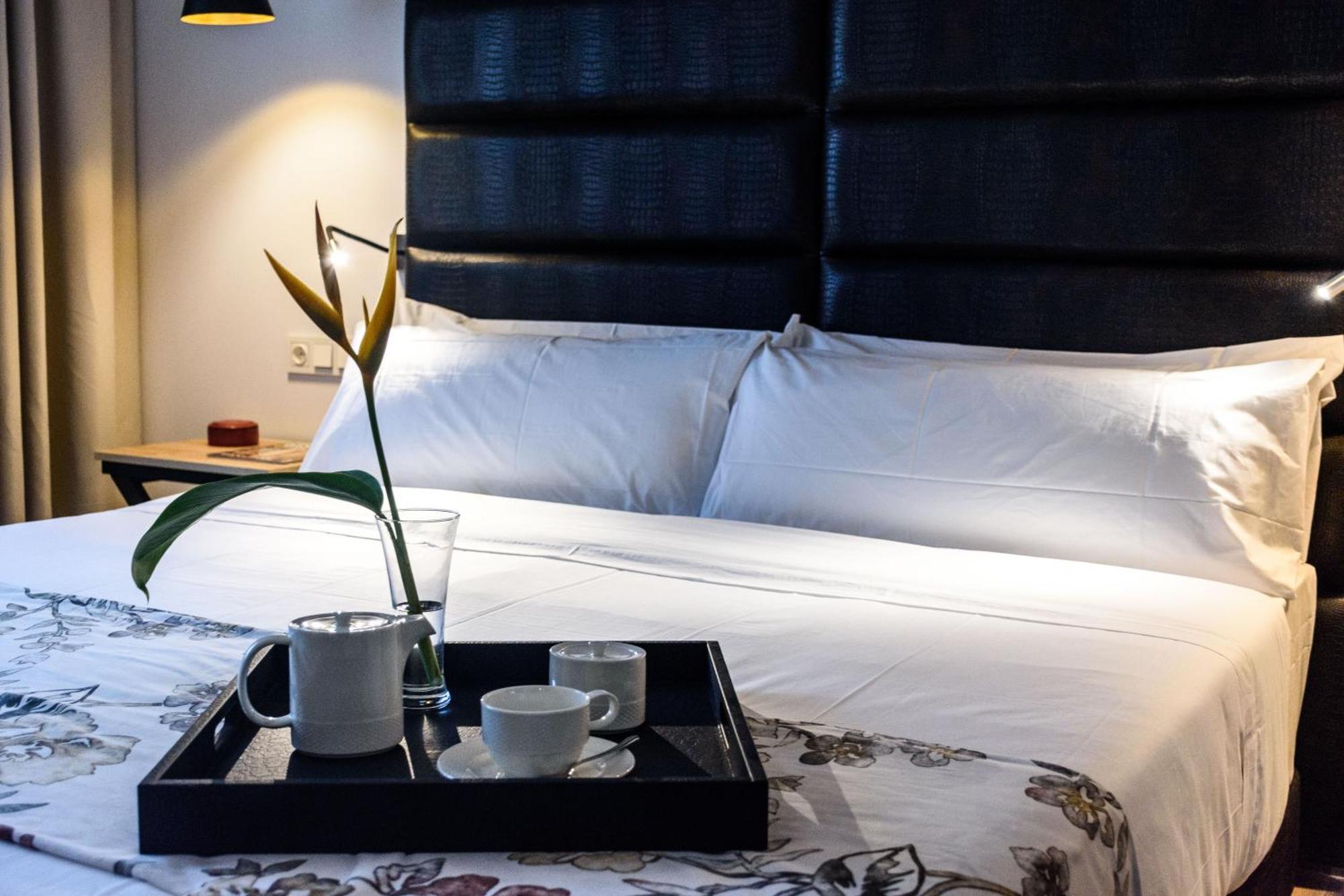 Ceiba Hotel Бисау Екстериор снимка