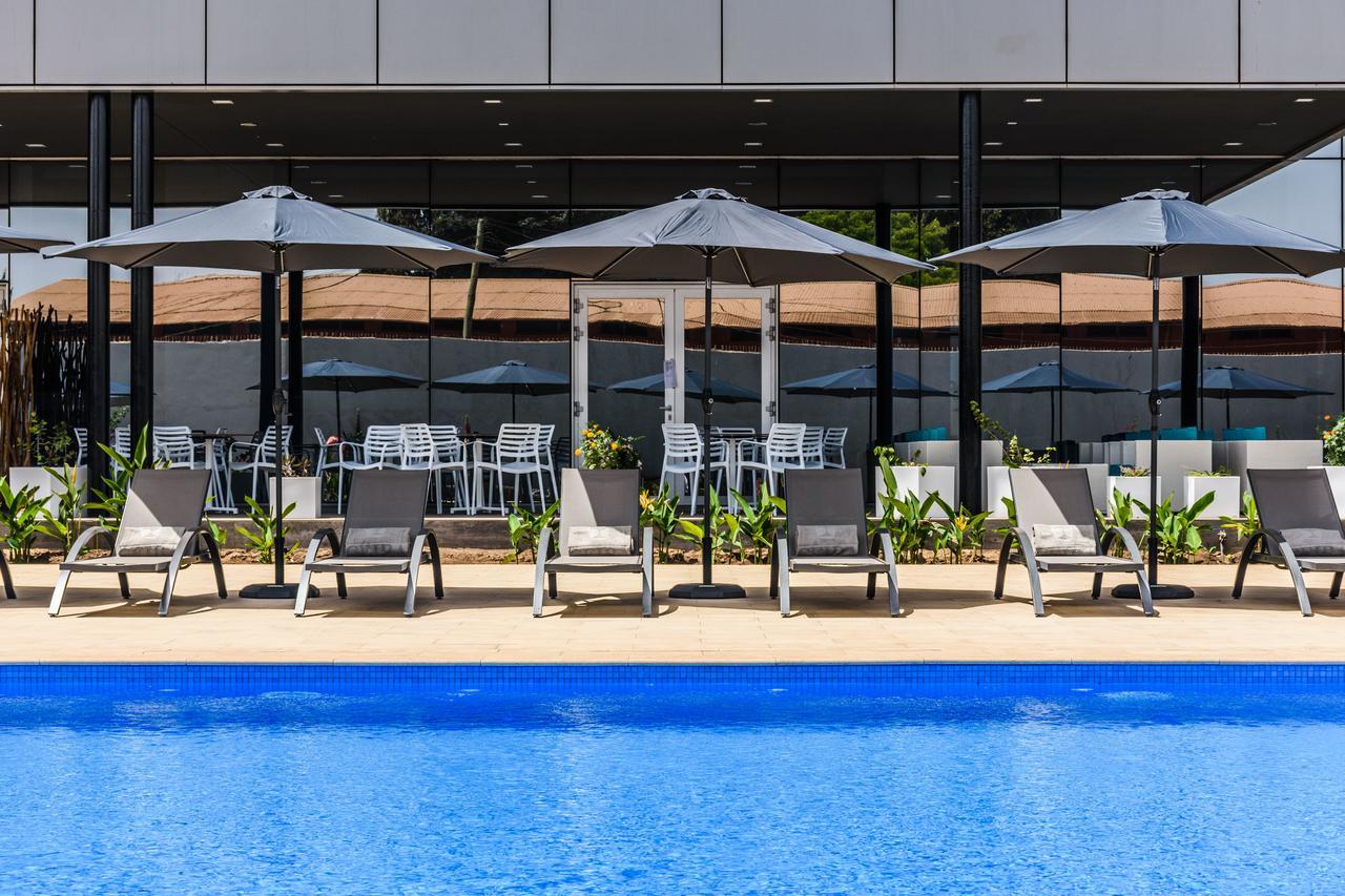 Ceiba Hotel Бисау Екстериор снимка