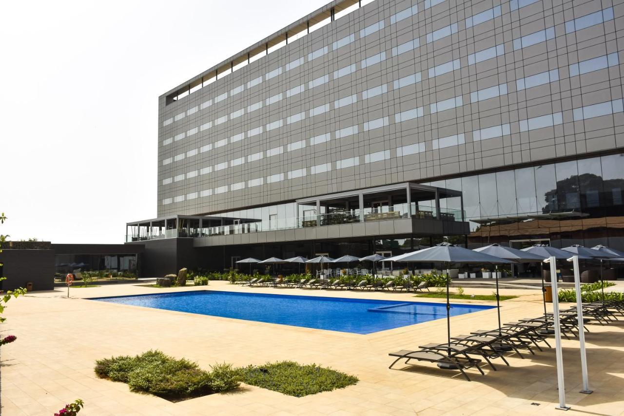 Ceiba Hotel Бисау Екстериор снимка